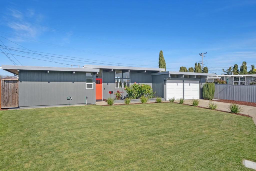 Edna Way, San Mateo, CA 94402