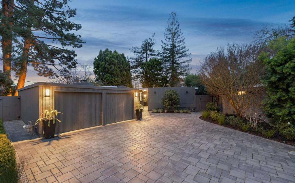 Newell Pl, Palo Alto, CA 94303
