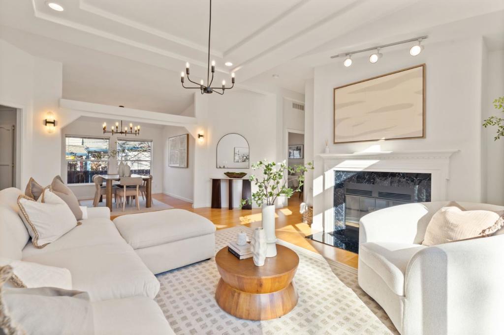 7th Ave, Menlo Park, CA 94025