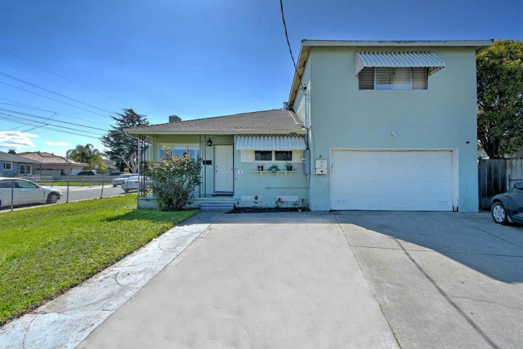 Daphne Ct, East Palo Alto, CA 94303