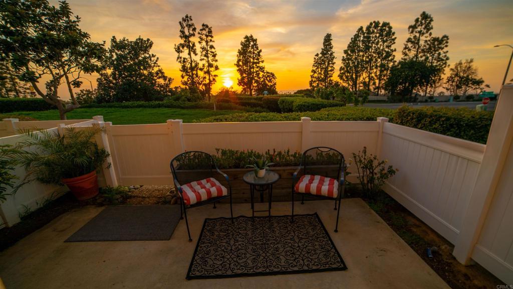 Carnation Dr, Carlsbad, CA 92011