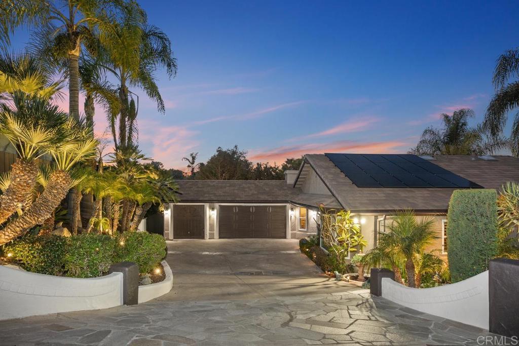 Allea Ln, Vista, CA 92083