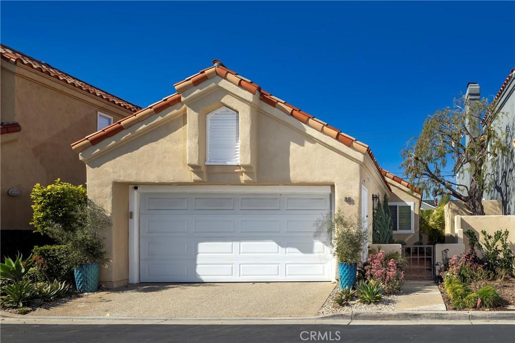 Pelican Ct, Newport Beach, CA 92660
