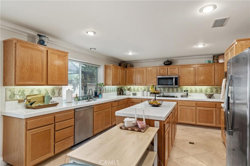 Del Torino, Lake Elsinore, CA 92532