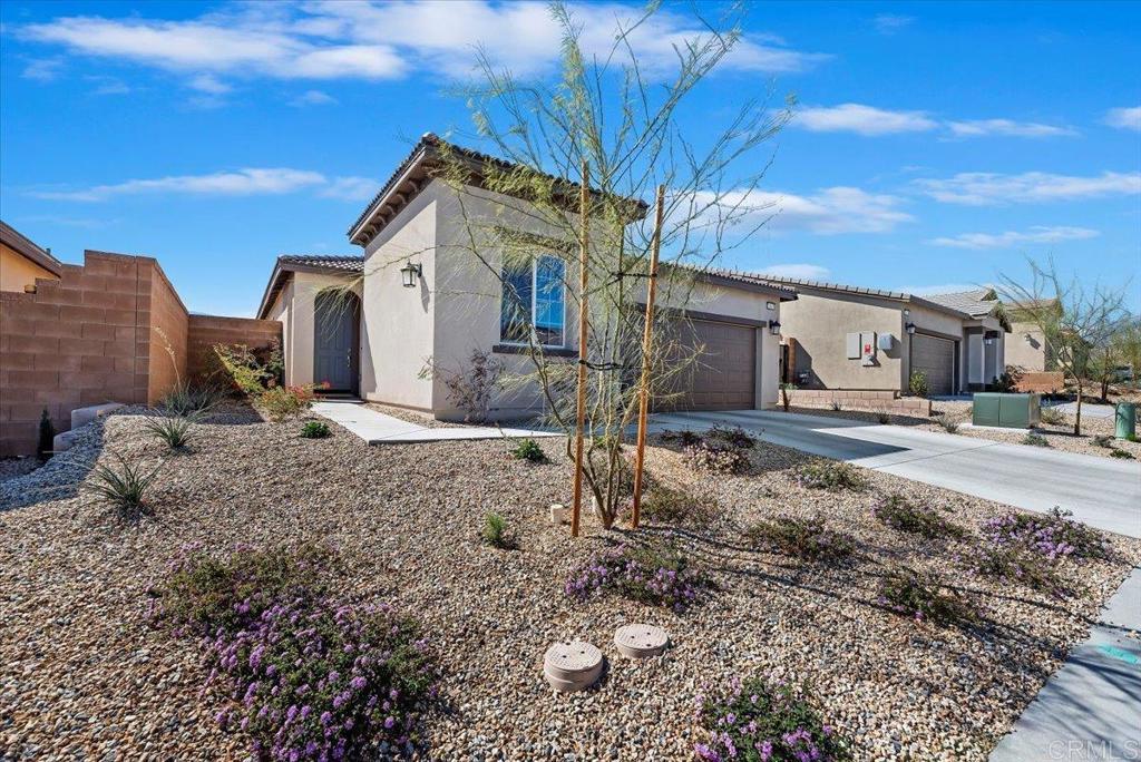S Crescent St, Desert Hot Springs, CA 92240