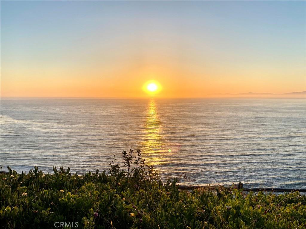 Palos Verdes Dr W, Palos Verdes Estates, CA 90274
