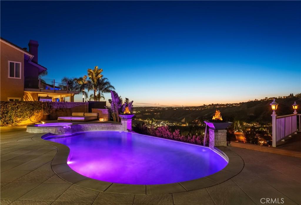 Avenida De Kristine, Yorba Linda, CA 92887