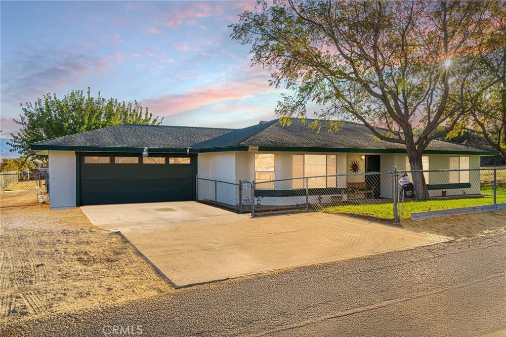 Rawhide Ave, Palmdale, CA 93591