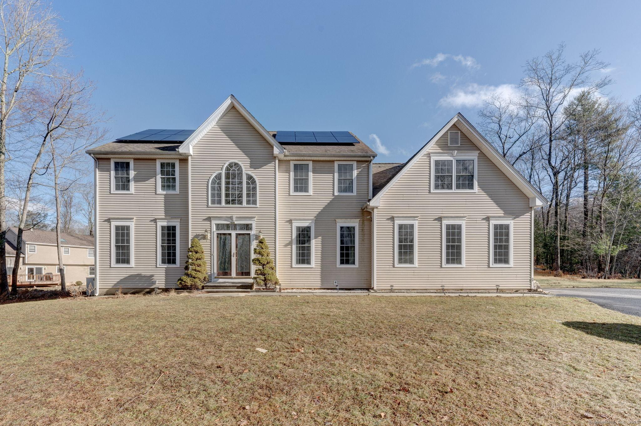 Warder Rd, Torrington, CT 06790
