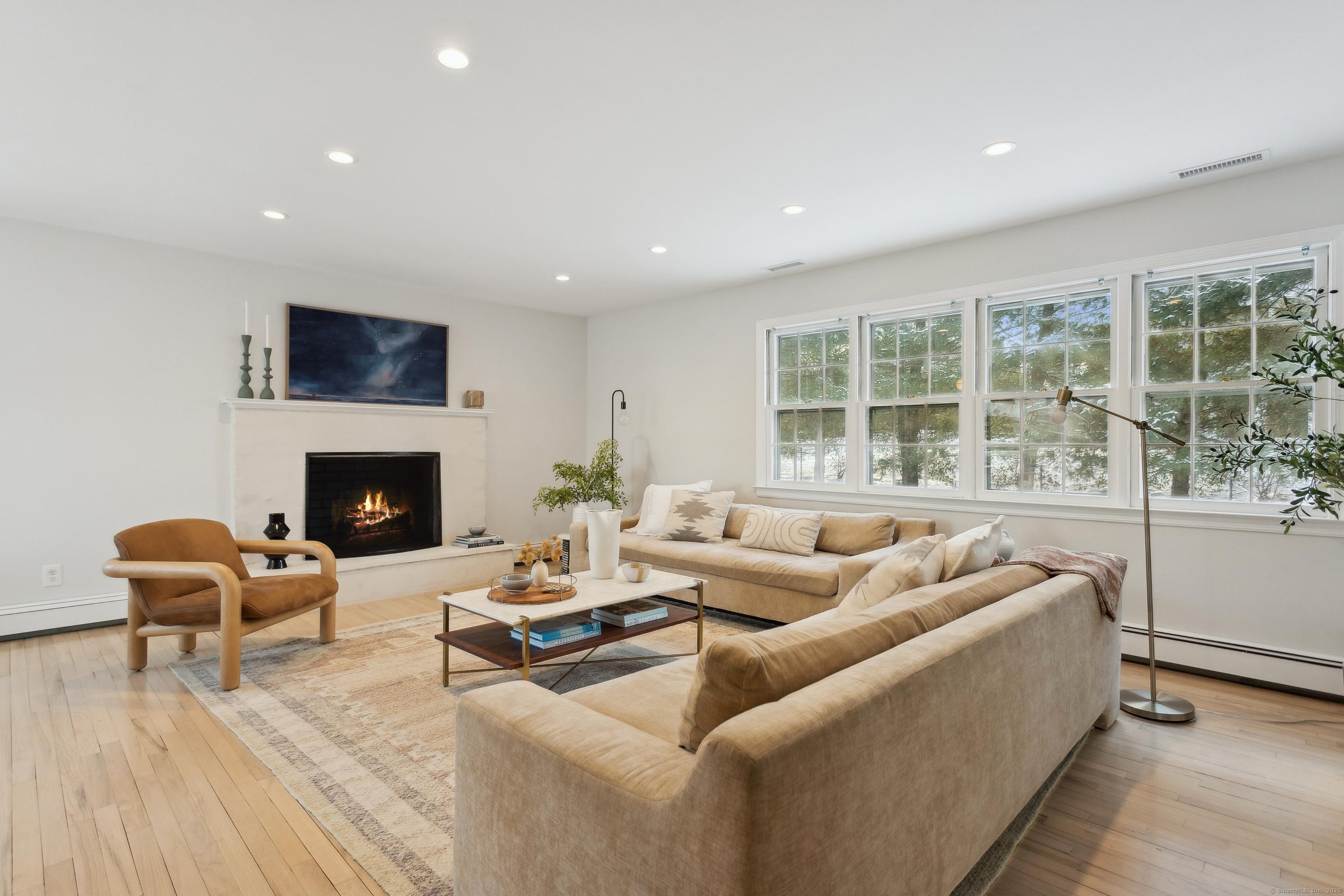 Canning Ln, Westport, CT 06880