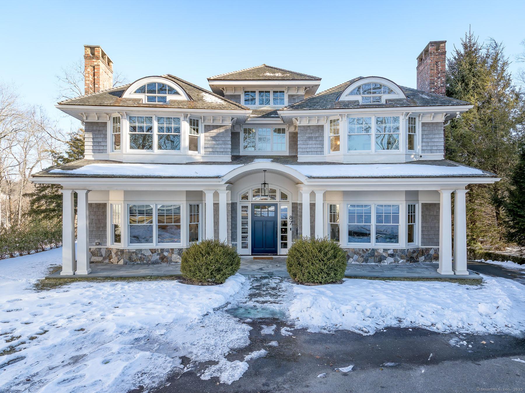 Oak St, New Canaan, CT 06840
