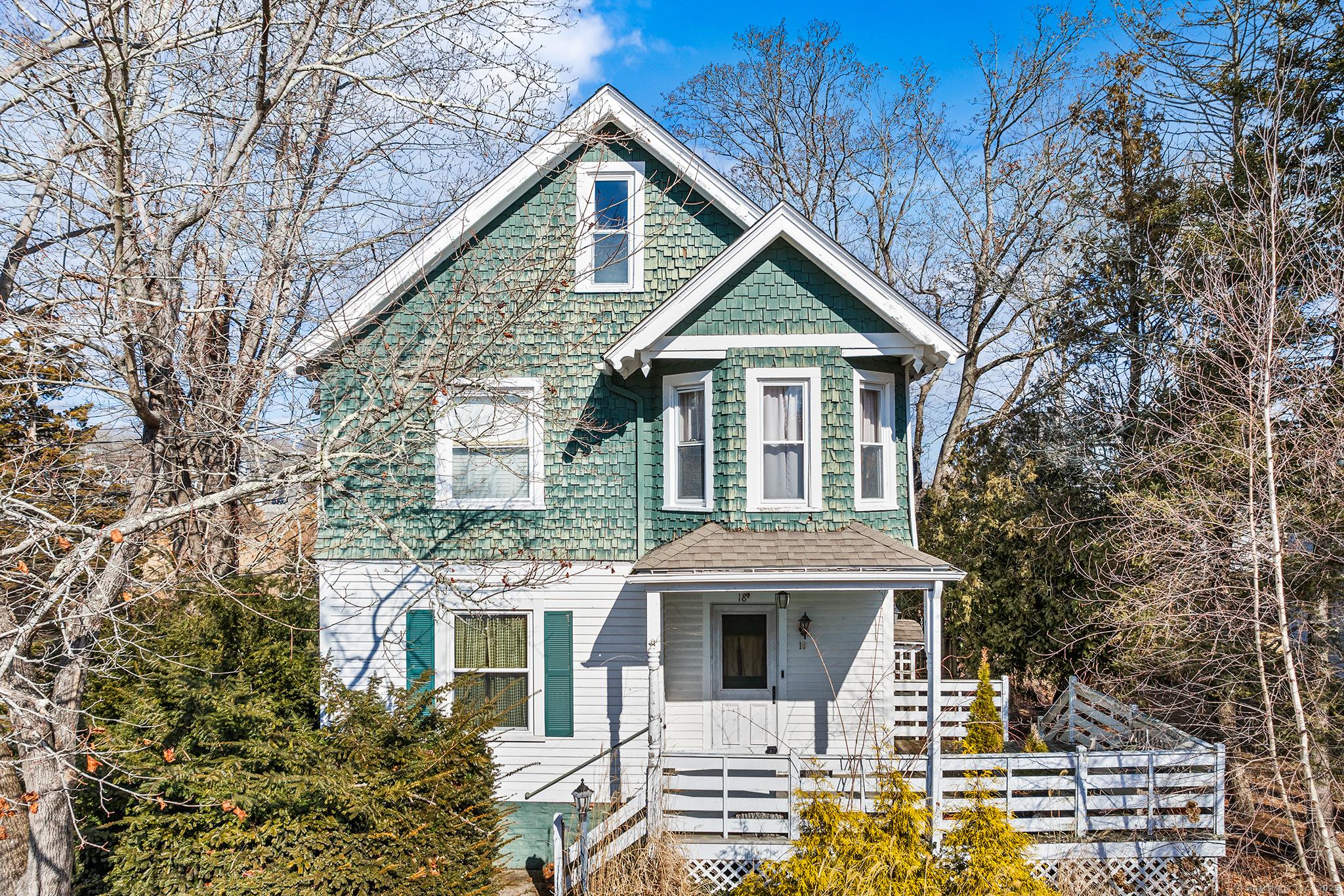 Maxson St, Mystic, CT 06355