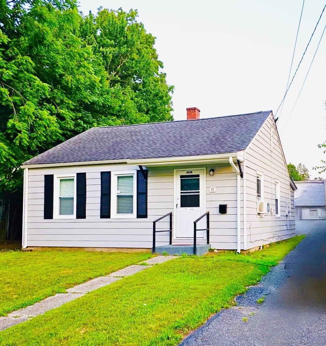 Hollister Dr, East Hartford, CT 06118