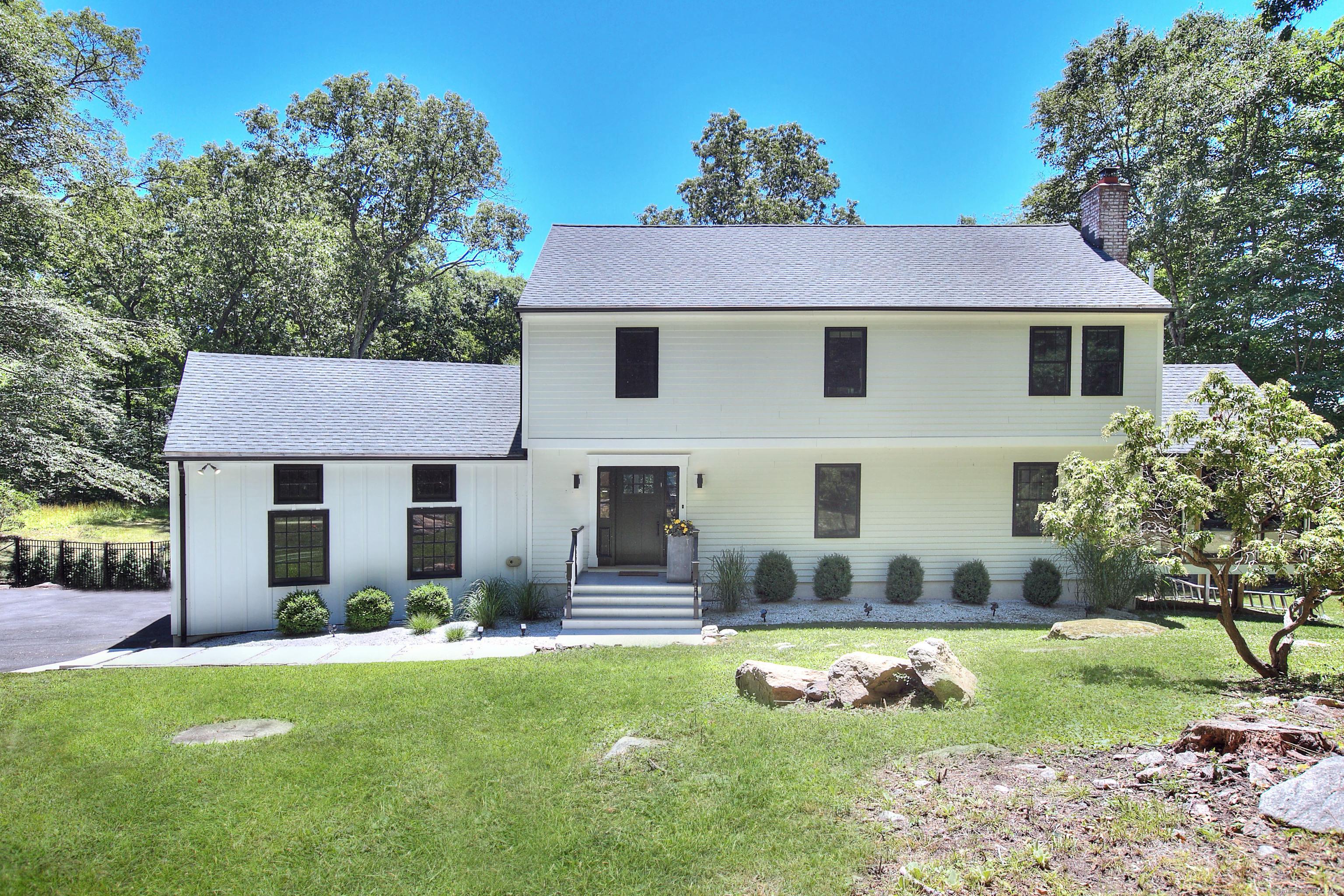 Ravenwood Dr, Weston, CT 06883