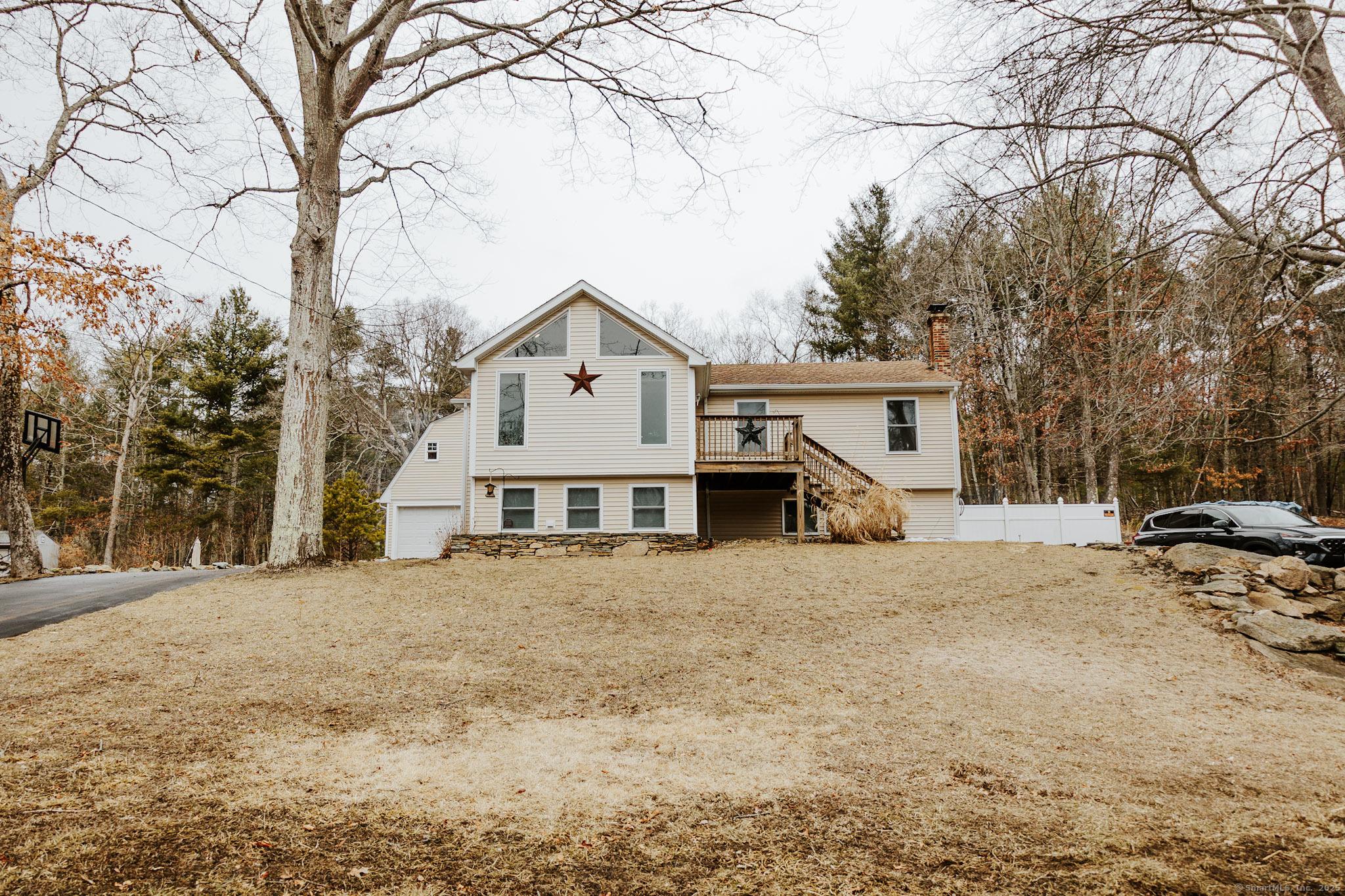 Pleasant View Dr, Dayville, CT 06241