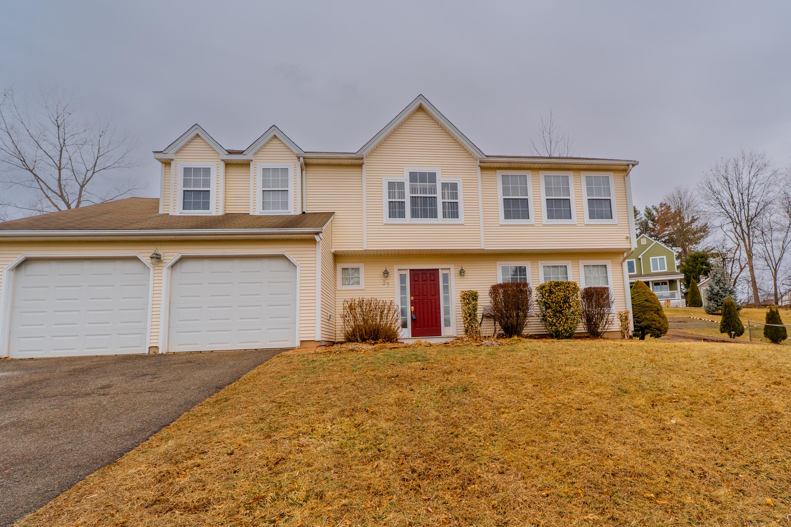 Schwink Dr, Meriden, CT 06450