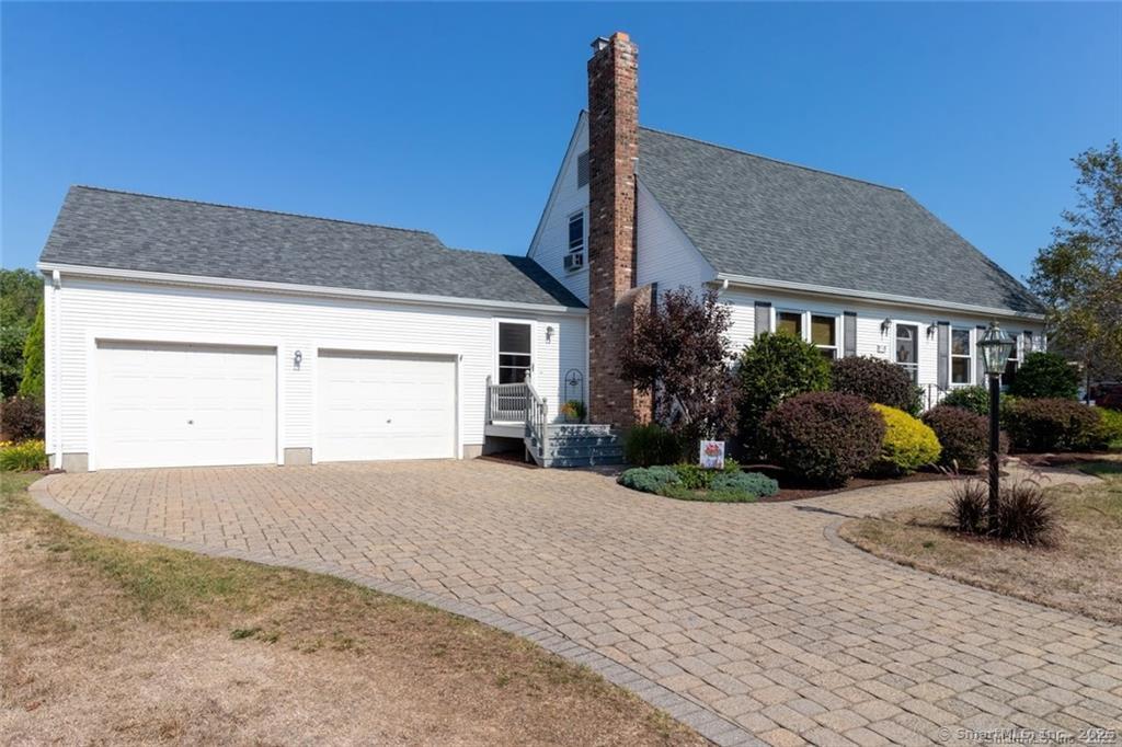 Spruceland Rd, Enfield, CT 06082