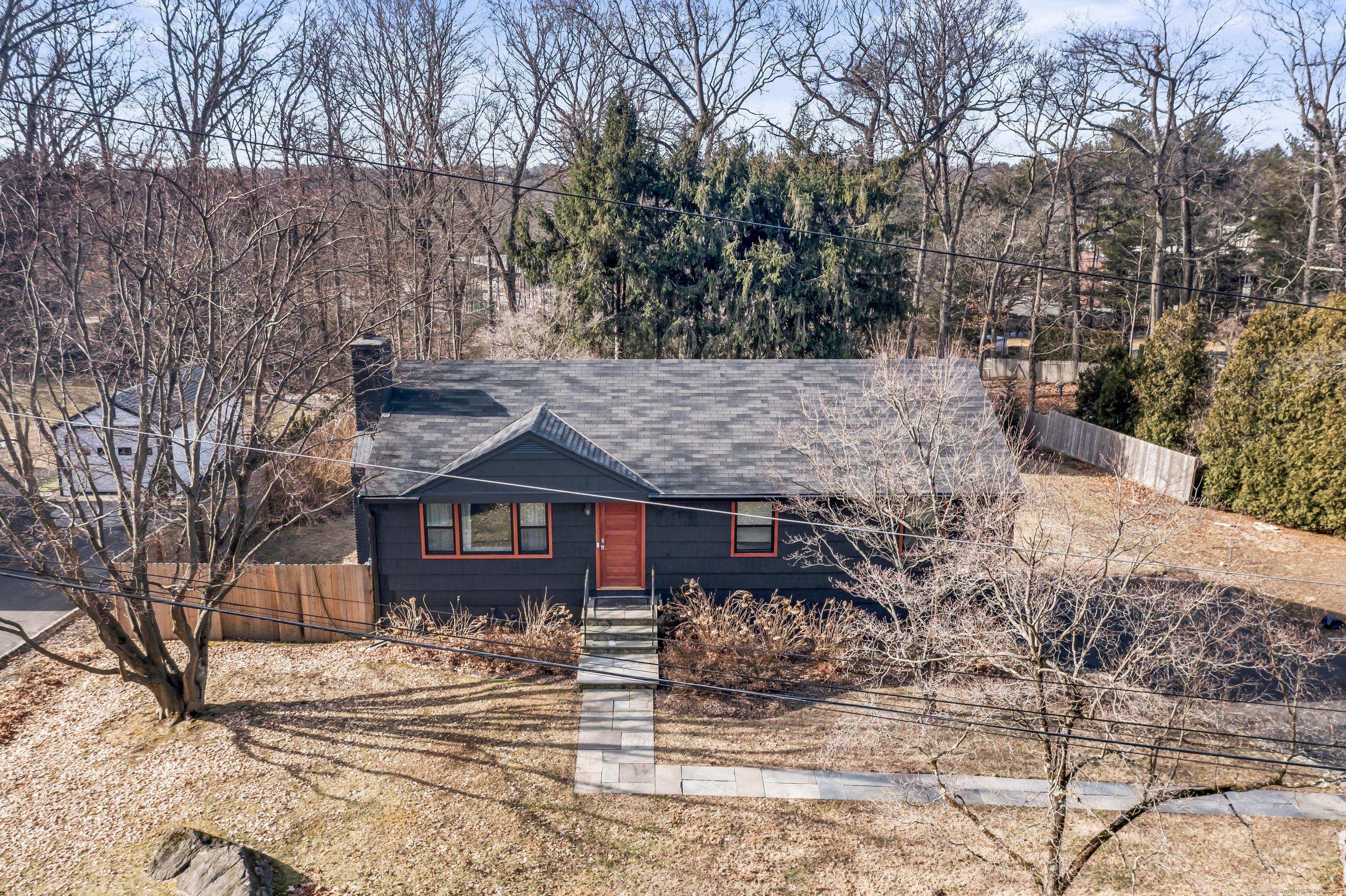 Anthony Ln, New Canaan, CT 06840