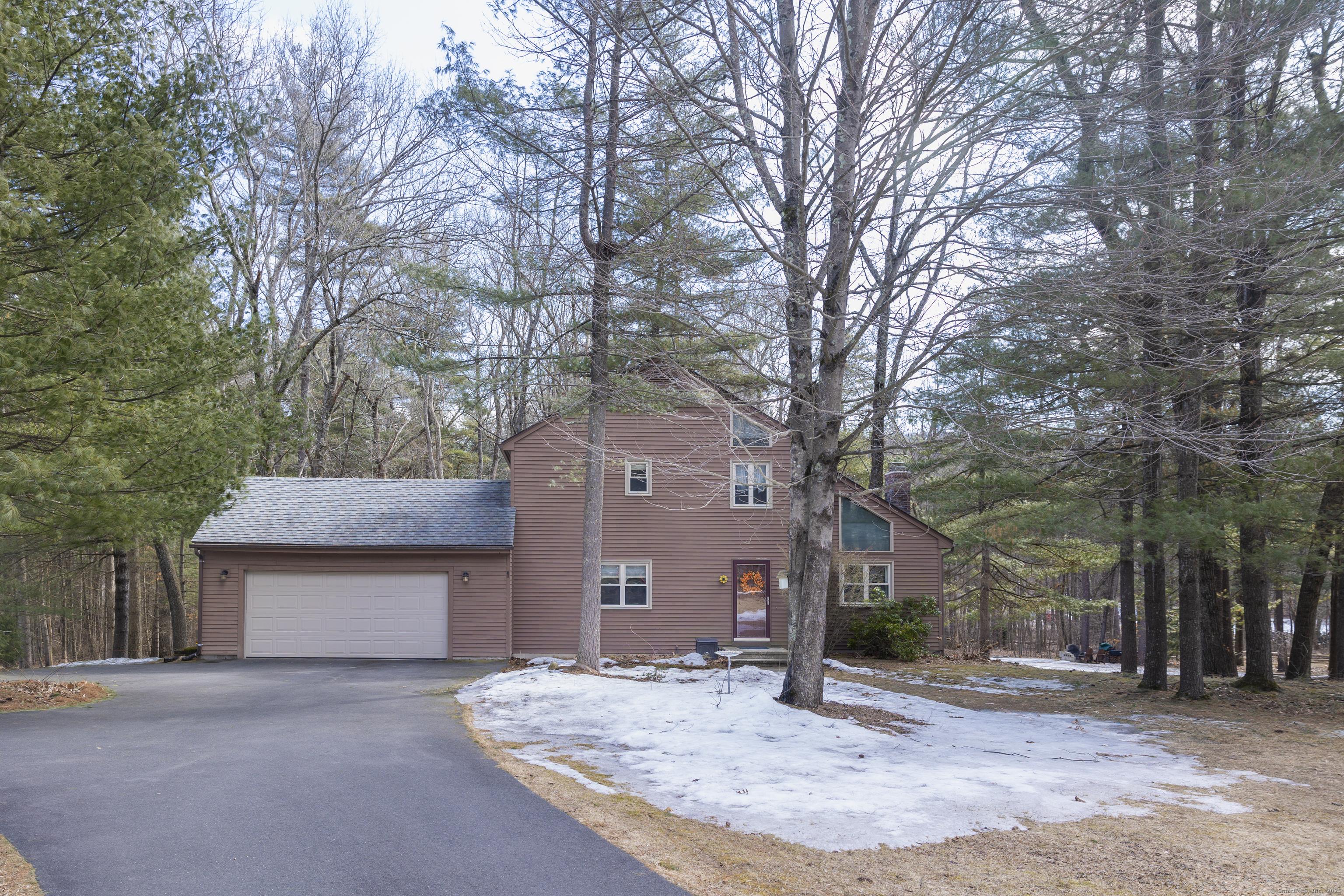 Eric Dr, Granby, CT 06035