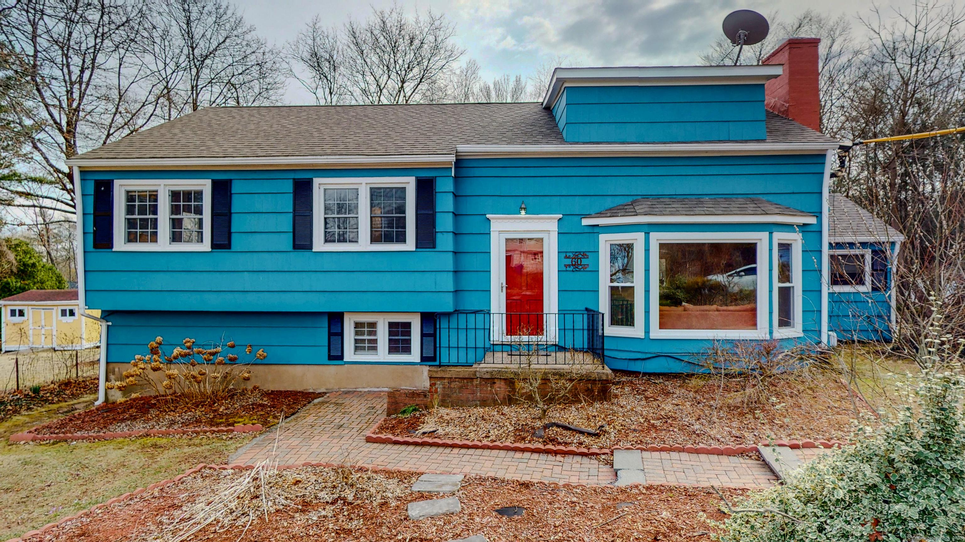 Allene Dr, Hamden, CT 06517