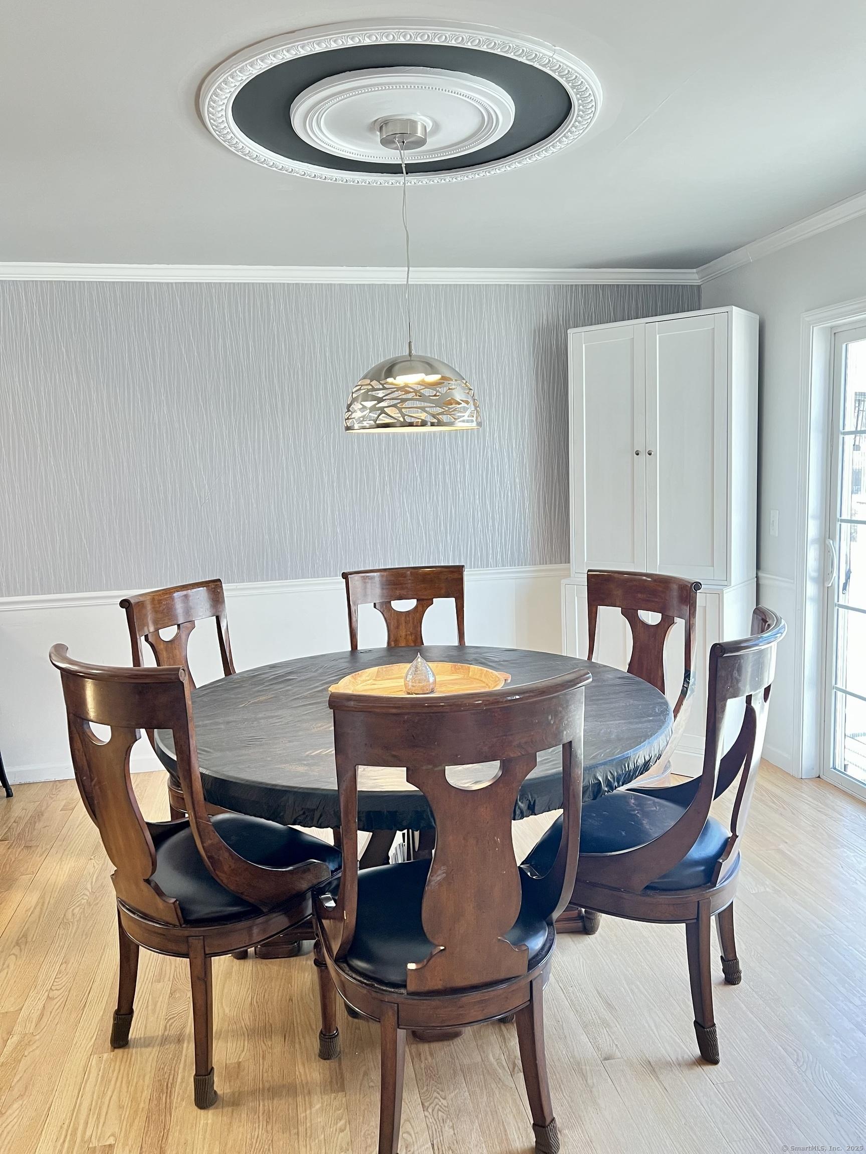 Burton St, Watertown, CT 06795