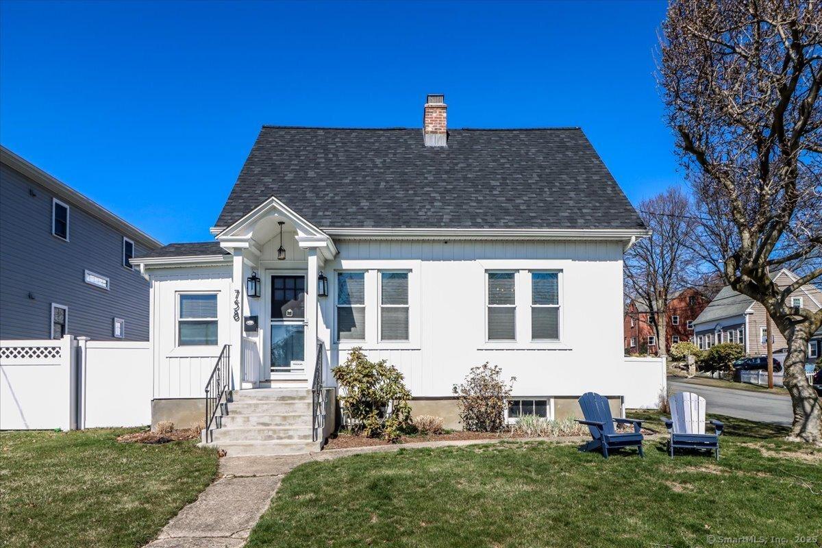 Old Stratfield Rd, Fairfield, CT 06825