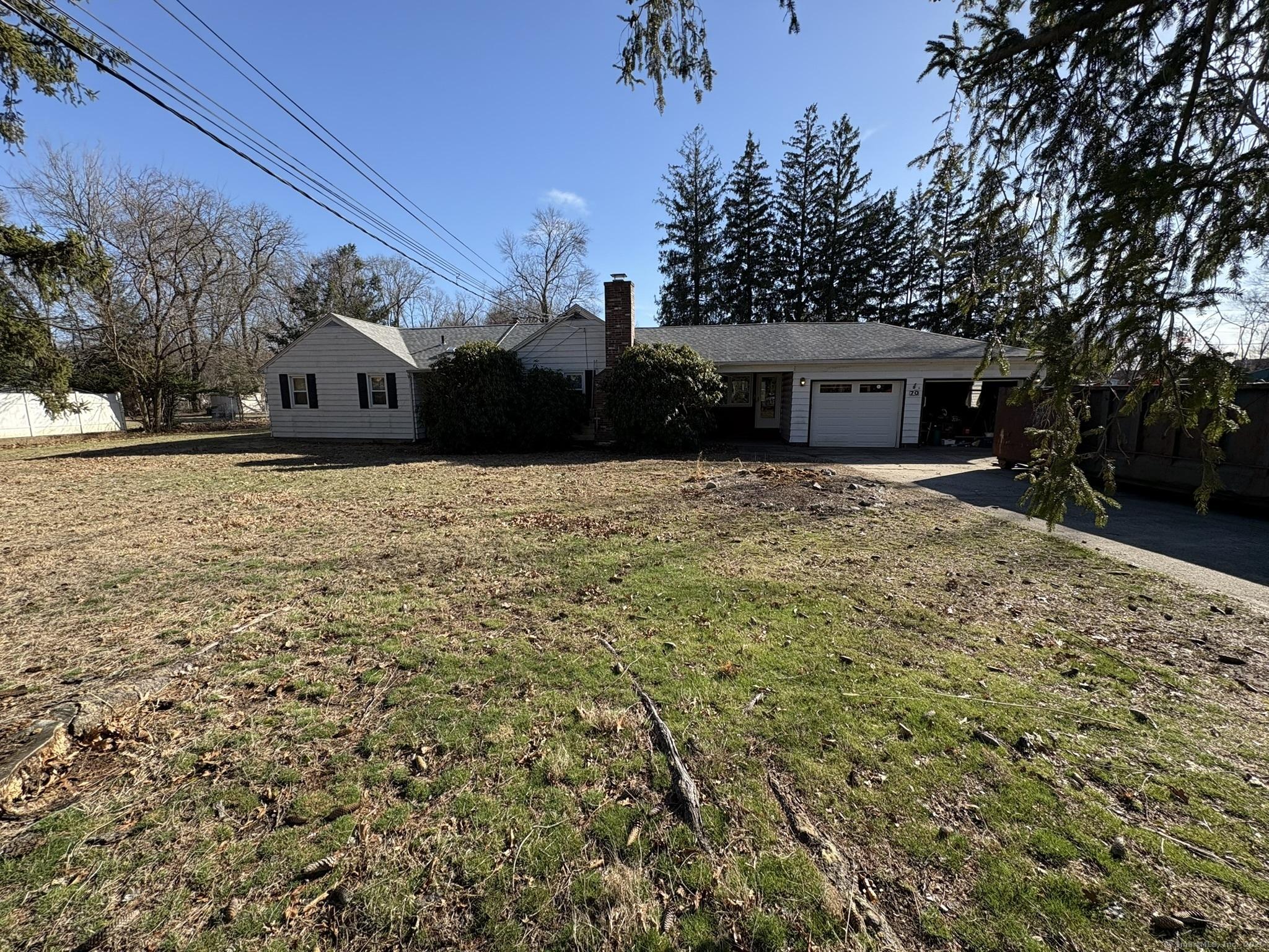 Scrub Oak Rd, North Haven, CT 06473
