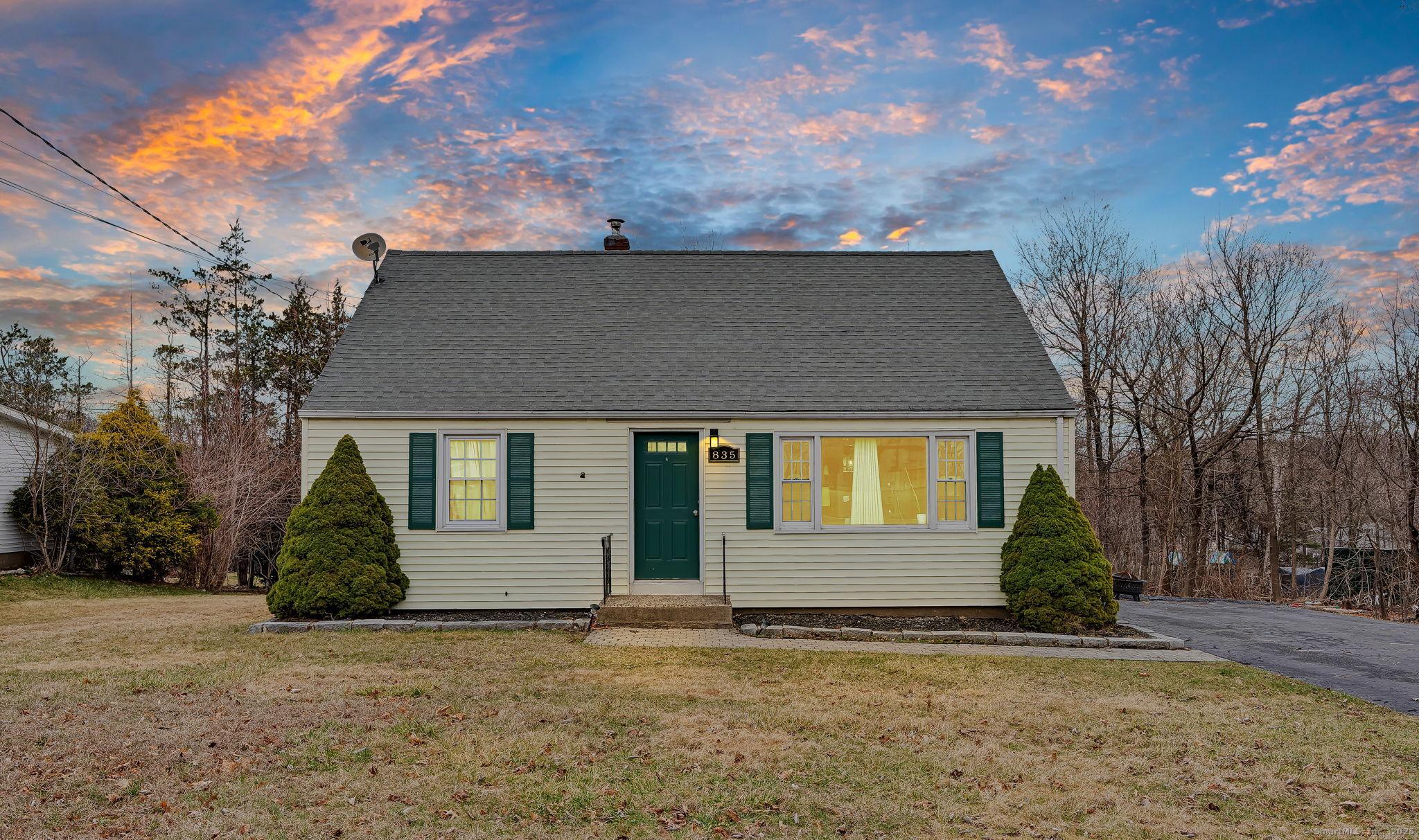 Farmington Ave, New Britain, CT 06053