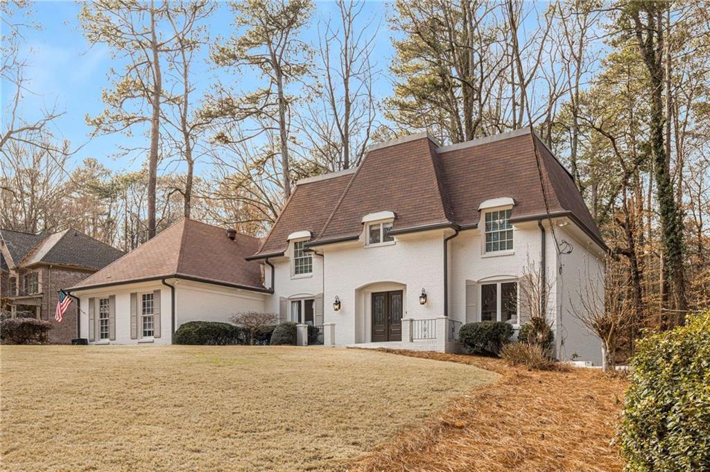 Tynecastle Dr, Sandy Springs, GA 30350