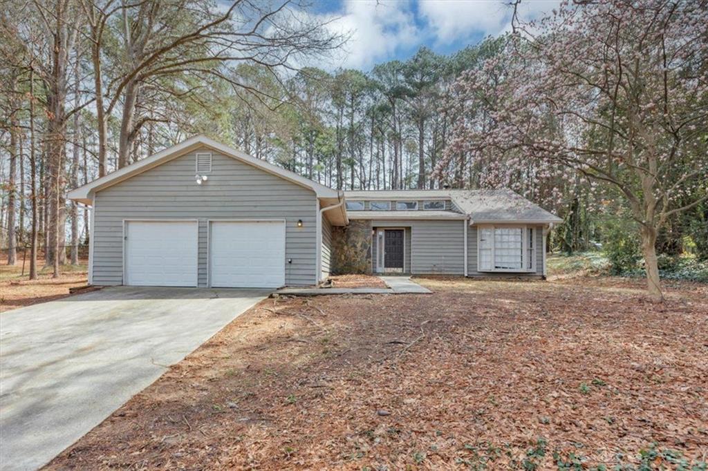 Chimney Ridge Dr, Riverdale, GA 30296