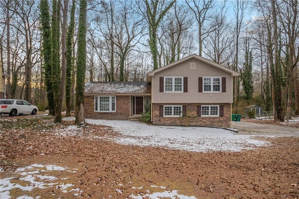 Morris Dr, Riverdale, GA 30296