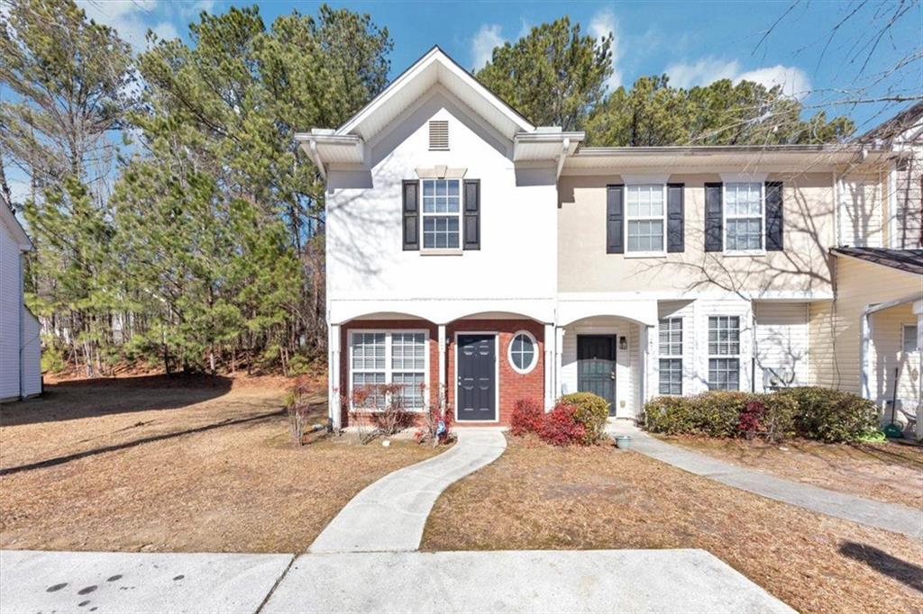 Camden Forrest Trl, Riverdale, GA 30296