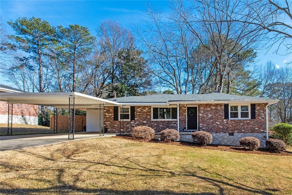 Larch Ln, Decatur, GA 30033