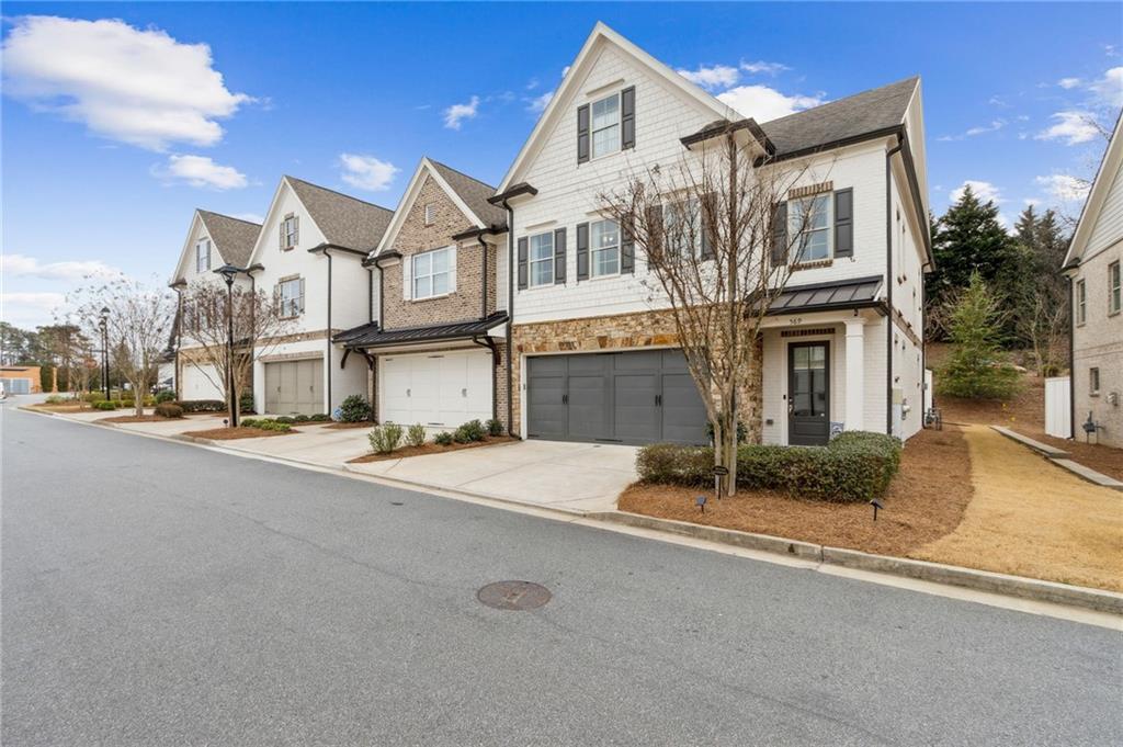 Stone Field Run Nw, Marietta, GA 30060