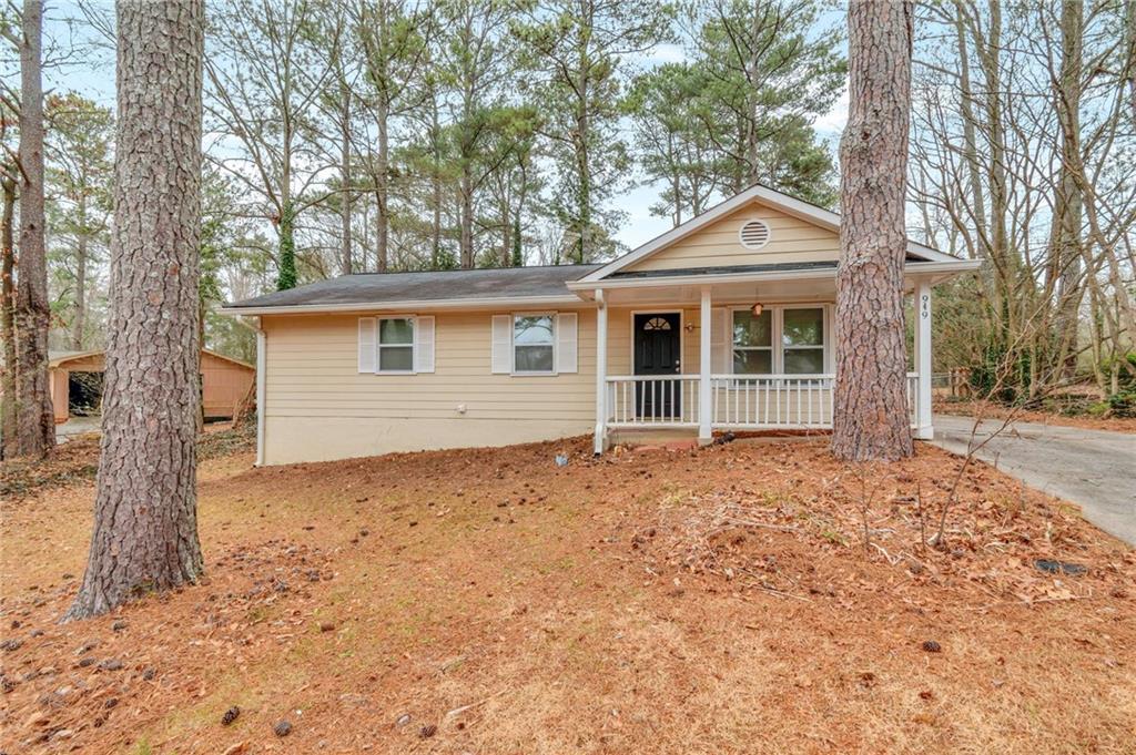 Rock Oak Ln, Lawrenceville, GA 30046