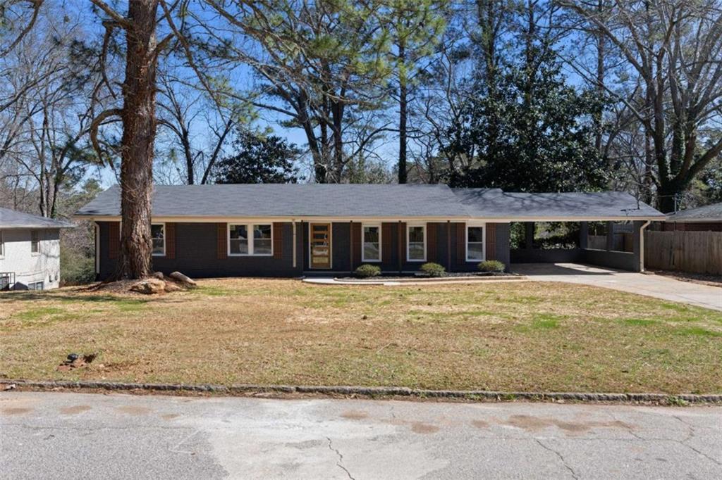Lee Ann Dr, Decatur, GA 30035