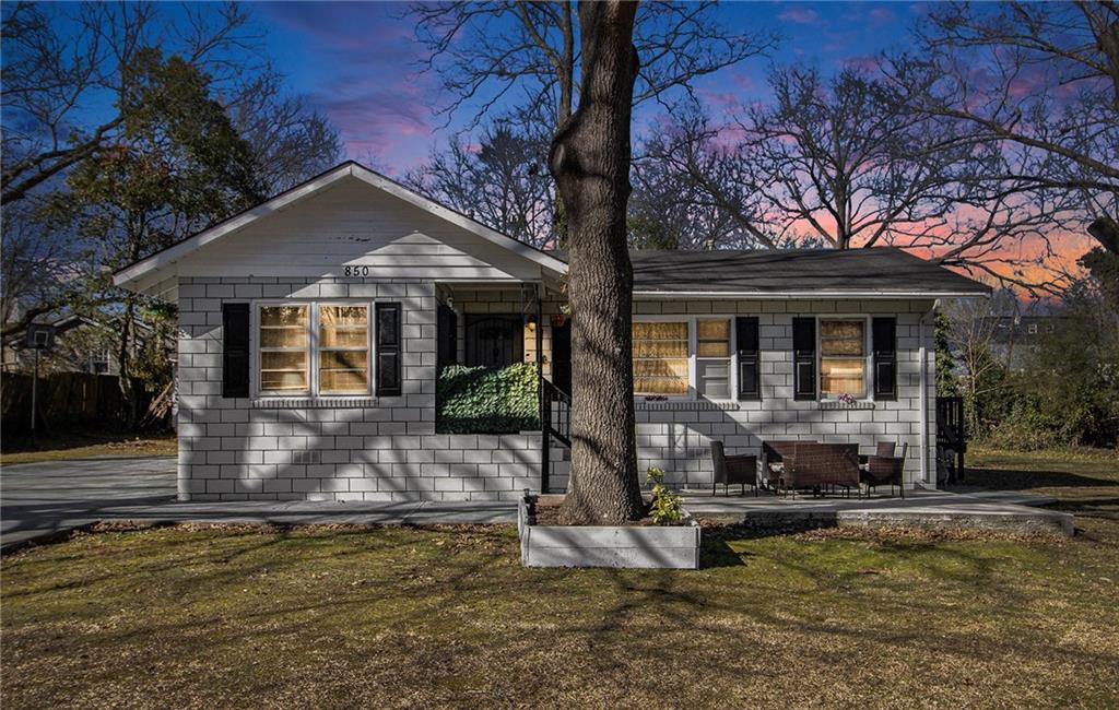 Third St, Stone Mountain, GA 30083