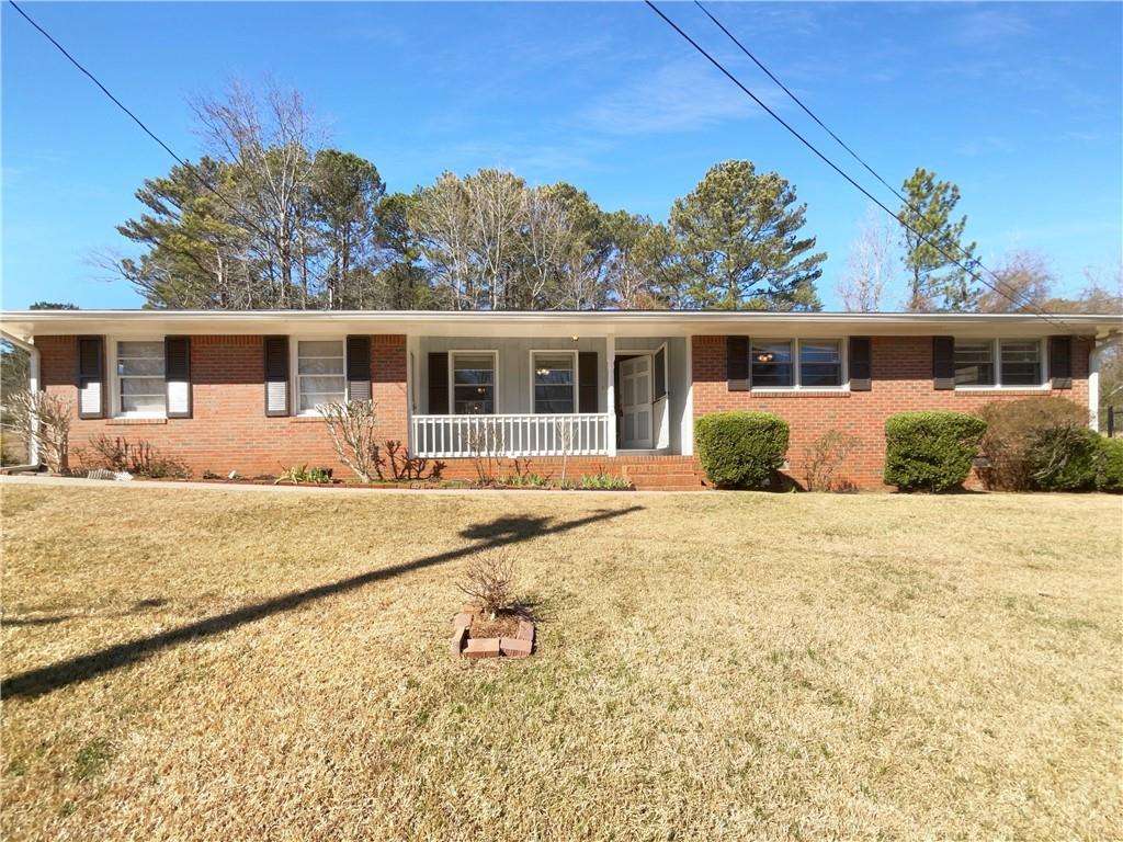 Birch Dr, Winston, GA 30187