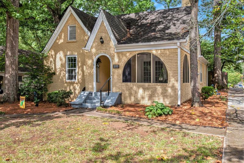 Semmes St, Atlanta, GA 30344