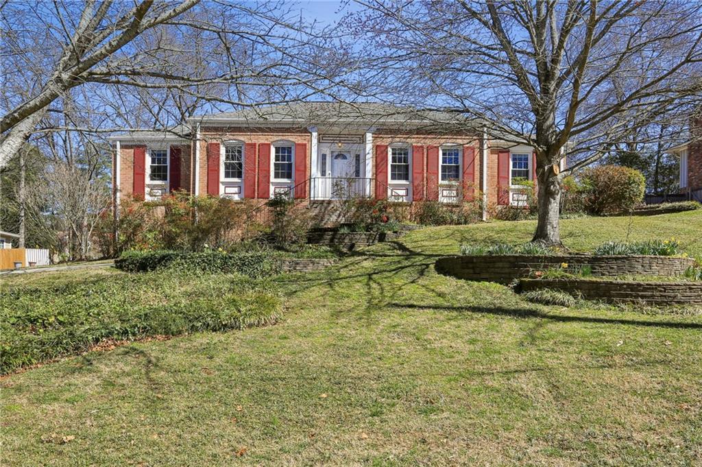 Foxcroft Cir Se, Marietta, GA 30067