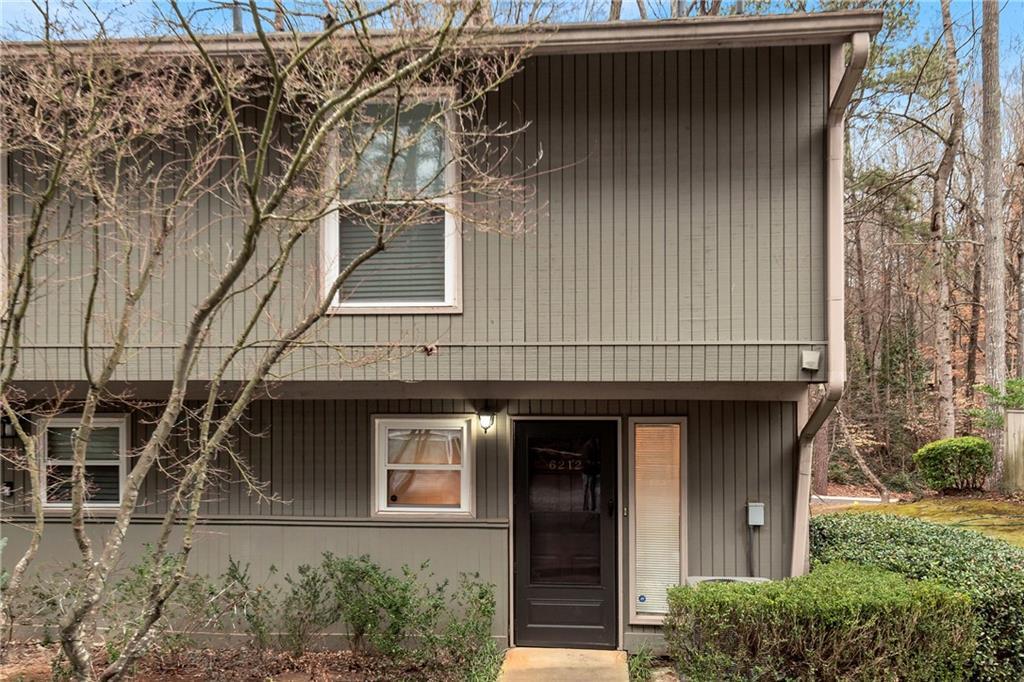 Overlook Rd, Peachtree Corners, GA 30092
