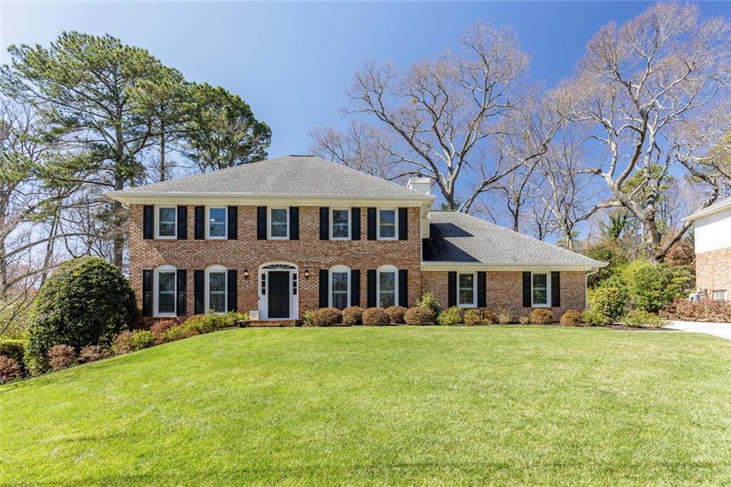Lisa Ln, Sandy Springs, GA 30338