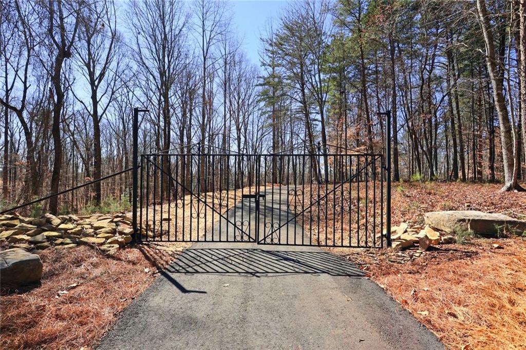 John Reynolds Rd, Gainesville, GA 30506