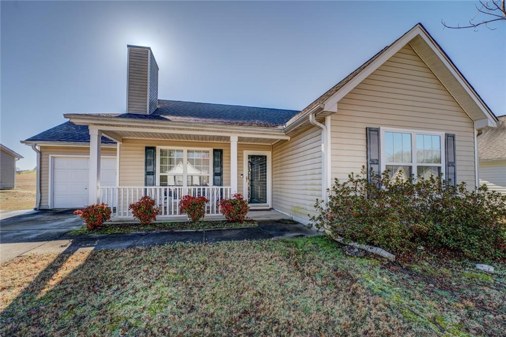 Gina Agha Cir, Lithonia, GA 30038