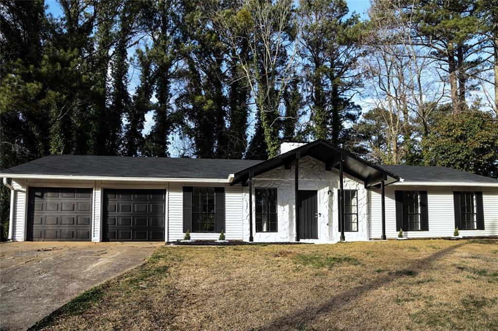 Seam St, Lithonia, GA 30058