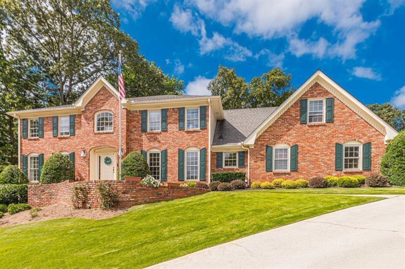 Stapleton Dr, Dunwoody, GA 30338