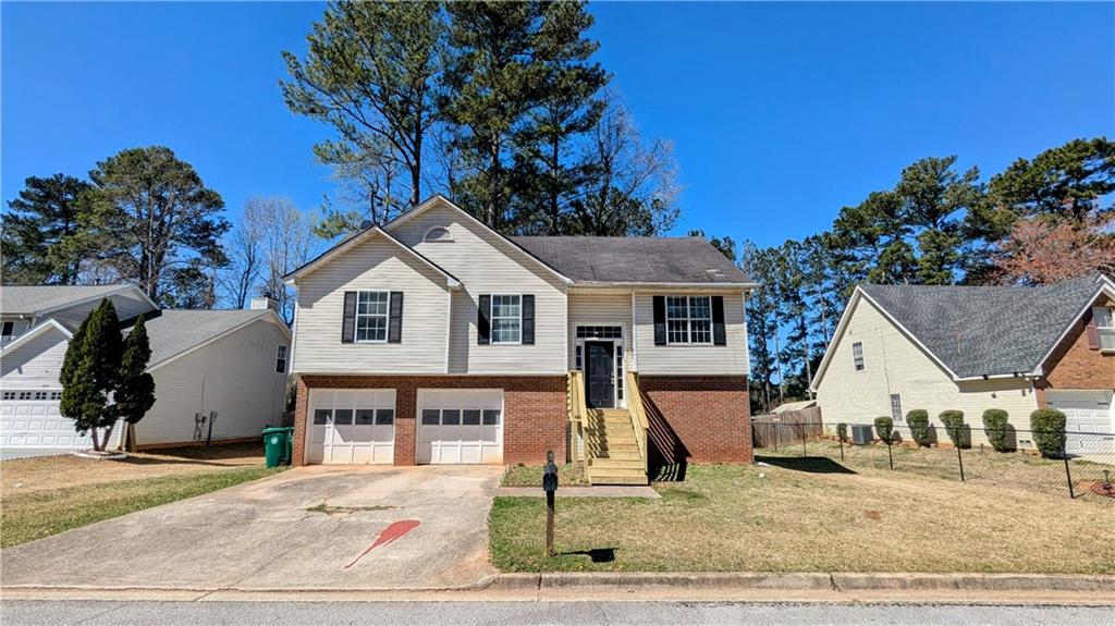 Stonebrook Dr, Lithonia, GA 30058