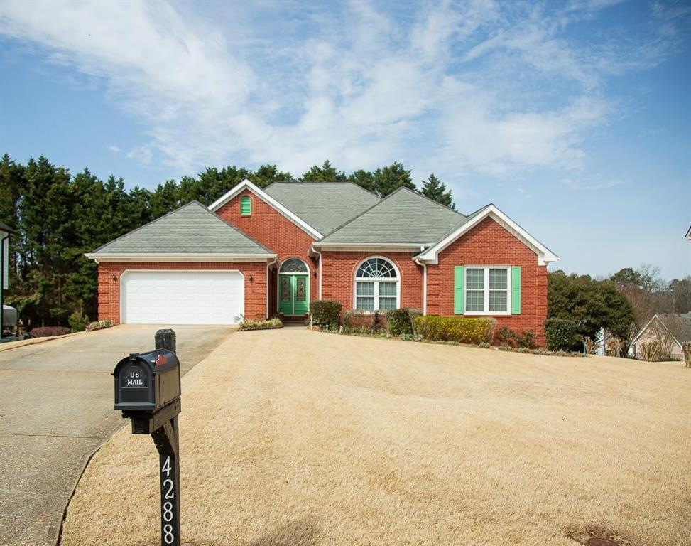 Wyndham Park Cir, Decatur, GA 30034