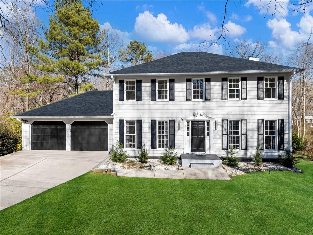 Glenwhite Dr, Duluth, GA 30096