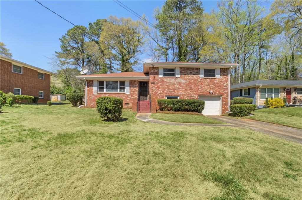 Fontaine Cir, Decatur, GA 30032